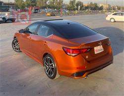 نیسان سێنترا